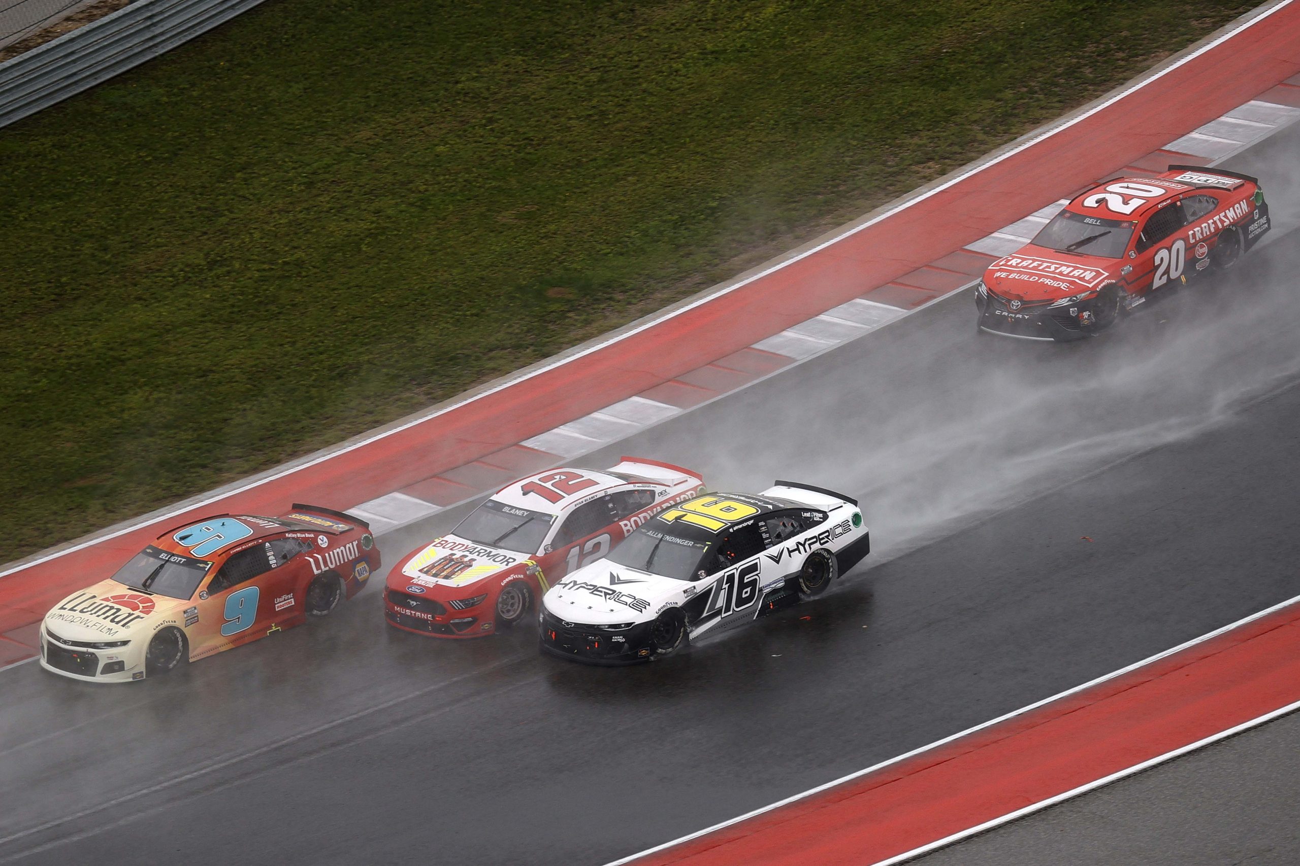 NASCAR busca mejorar las carreras bajo la lluvia;  Aprendiendo de COTA