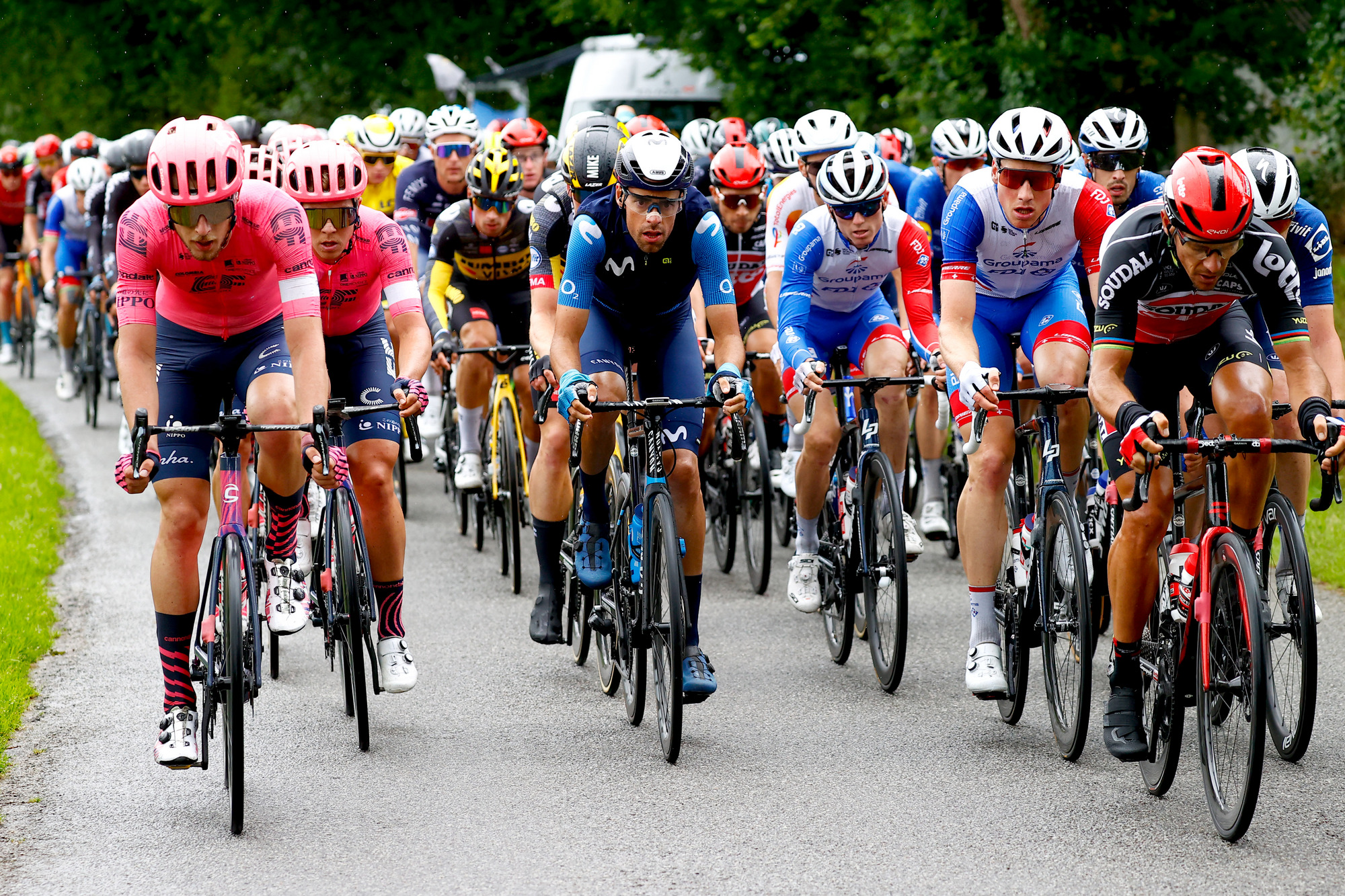 El pelotón del Tour de Francia irá lento en protesta por la ruta de la etapa 3 llena de accidentes