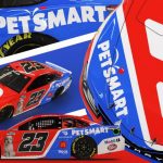 Bubba Wallace - DoorDash - PetSmart - Asher - esquema de pintura NASCAR