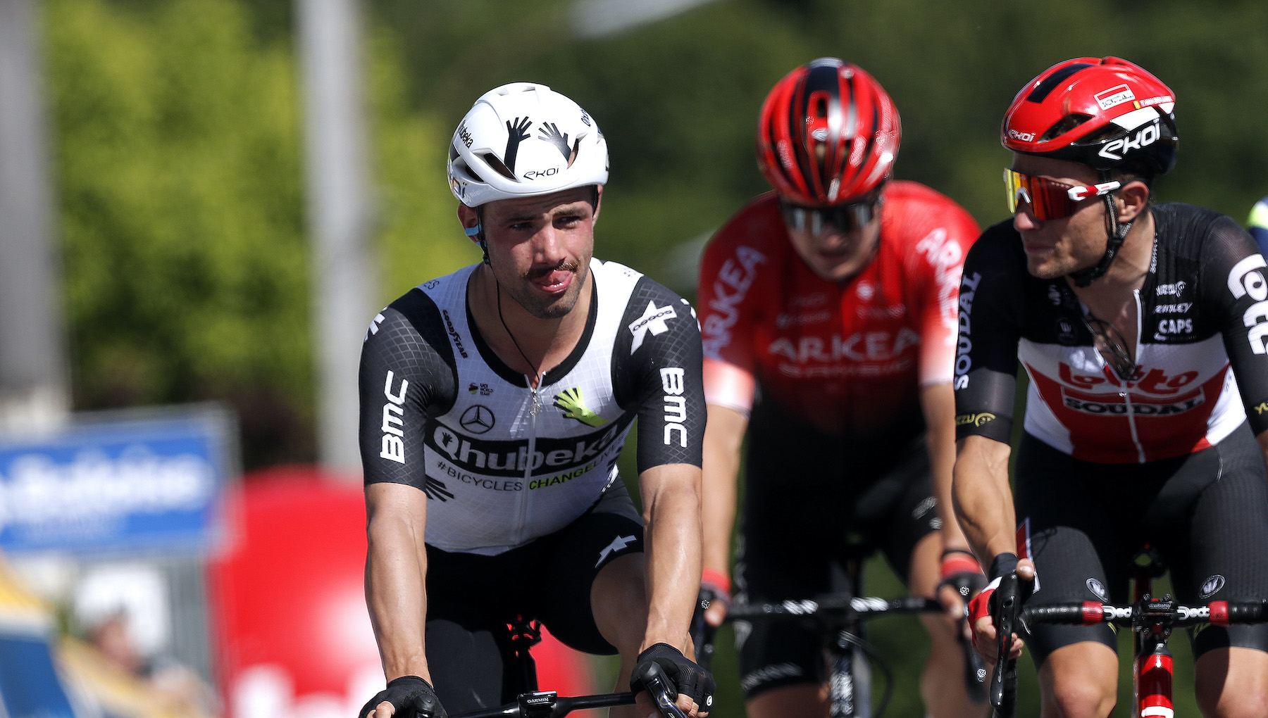 Victor Campenaerts abandona el Tour de Bélgica tras 'sobrepasar el límite' intentando seguir a Remco Evenepoel y escaparse