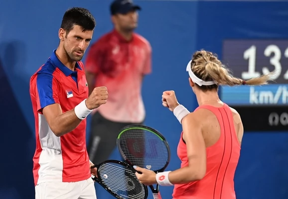 Juegos Olímpicos de Tokio: el dominante Novak Djokovic y Nina Stojanovic reservan un boleto para la semifinal