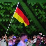 El entrenador alemán se disculpa por los comentarios racistas hechos durante la contrarreloj en los Juegos Olímpicos de Tokio