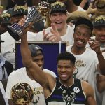 Finales de la NBA: Giannis Antetokounmpo anota 50 puntos y los Bucks de Milwaukee ganan el primer título de la NBA en 50 años