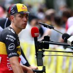 Wout van Aert reacciona tras pasar al segundo puesto de la general en el Tour de Francia