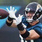 El lanzamiento de Tim Tebow por Jacksonville Jaguars termina su tiempo en el centro de atención