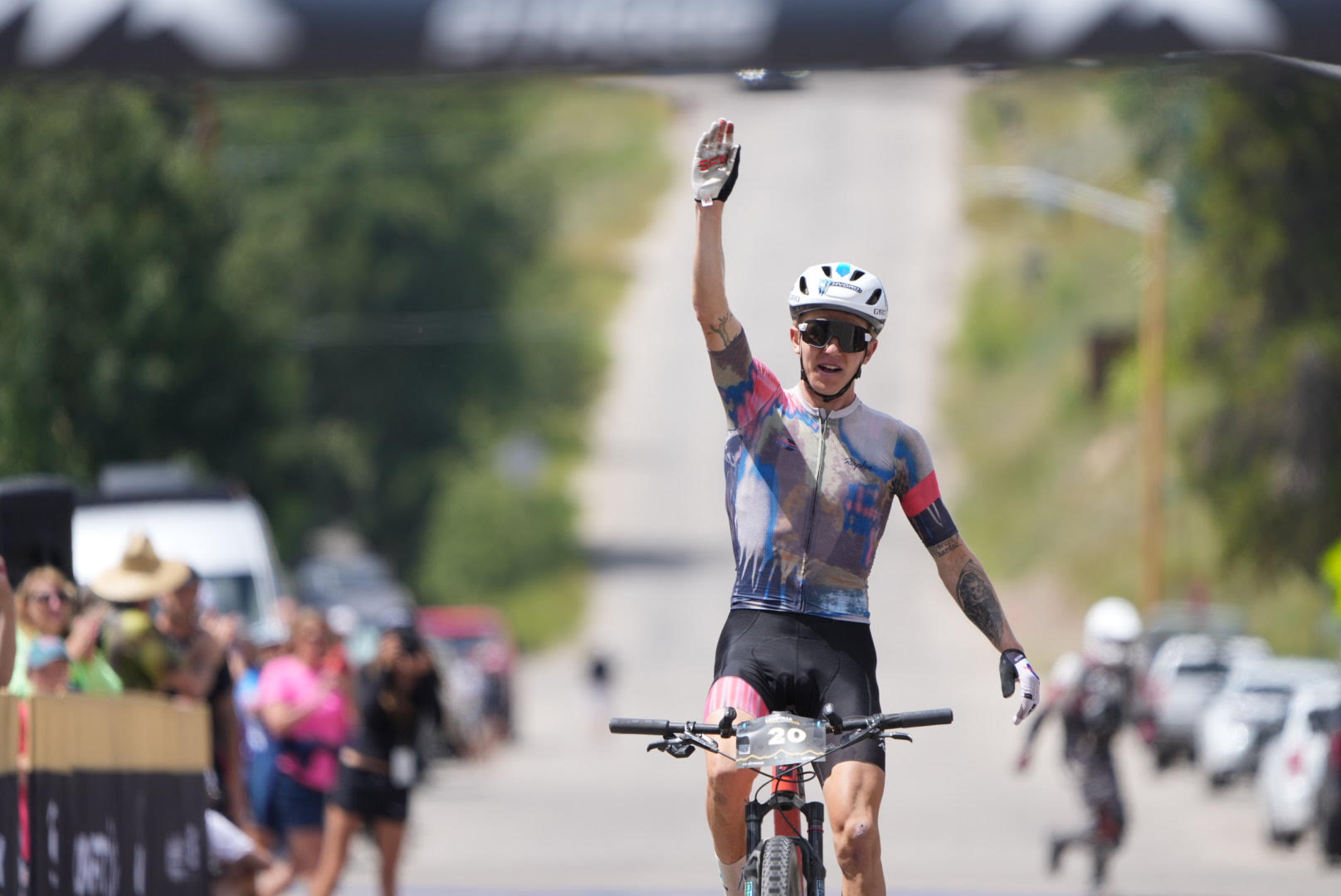 Keegan Swenson gana Leadville Trail 100 MTB