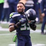 SEATTLE, WASHINGTON - 9 DE ENERO: Jamal Adams # 33 de los Seattle Seahawks reacciona en el primer cuarto contra Los Angeles Rams durante el juego de playoffs NFC Wild Card en Lumen Field el 9 de enero de 2021 en Seattle, Washington.  (Foto de Abbie Parr / Getty Images)