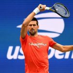 "Novak Djokovic es el favorito, debería estar más relajado de lo que pensamos", dice.