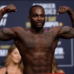 16 de agosto de 2019;  Anaheim, CA, Estados Unidos;  Derek Brunson durante el pesaje de UFC 241 en el Centro de Convenciones de Anaheim.  Crédito obligatorio: Gary A. Vasquez-USA TODAY Sports