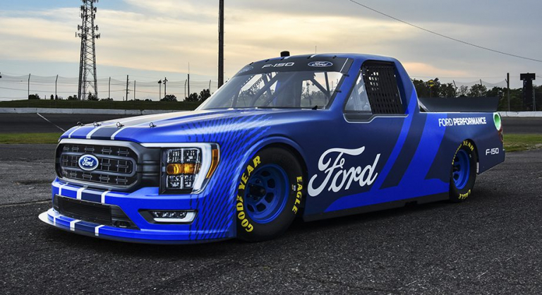 Camión NASCAR 2022 - Ford