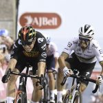 Tour de Gran Bretaña: Van Aert vence a Alaphilippe para ganar la etapa 4 en Great Orme