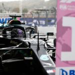 Ganador de la carrera Lewis Hamilton (GBR) Mercedes AMG F1 W12 en el parque cerrado.  26.09.2021.  Campeonato del Mundo de Fórmula 1, Ronda 15, Gran Premio de Rusia, Sochi