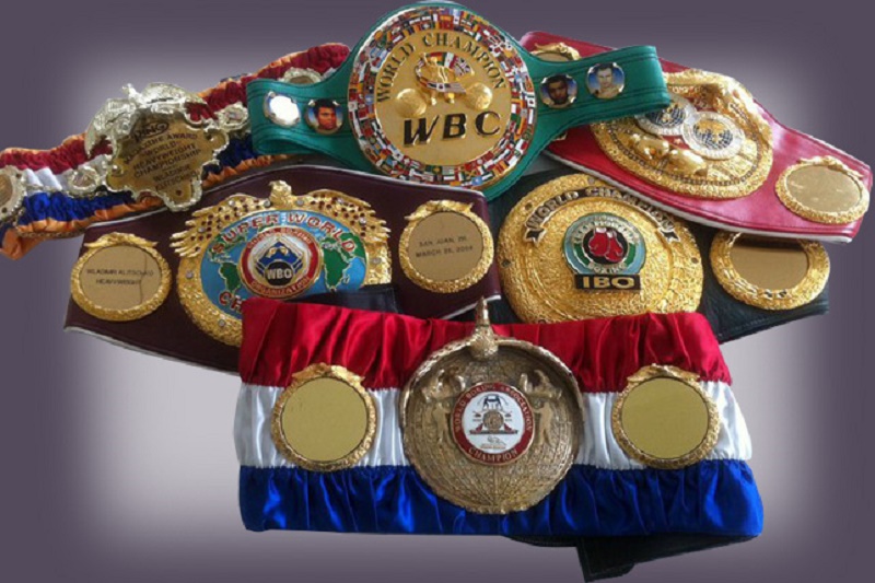 Cinturones de clasificación indiscutible de boxeo de peso pesado Campeones mundiales de boxeo