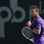 Cameron Norrie reacciona ante la sorpresa del sembrado No. 1 Andrey Rublev en el Abierto de San Diego