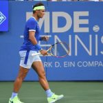 Rafael Nadal vuelve a la cancha de entrenamientos y le da a sus fanáticos algo por lo que alegrarse