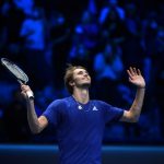 Finales ATP: Alexander Zverev supera a Novak Djokovic para alcanzar el choque por el título