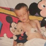 Tommy Frank se sometió a una cirugía a corazón abierto a la edad de cinco años.