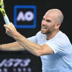 Adrian Mannarino podría volver a la acción en Montpellier tras perder ante Rafael Nadal