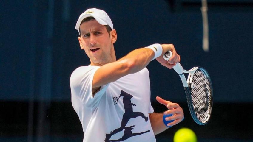 'No puedo defender la decisión de Novak Djokovic de...', dice la leyenda