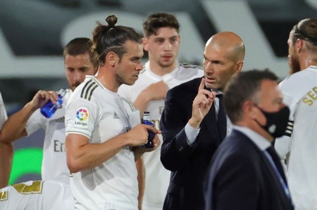 Gareth Bale con Zinedine Zidane