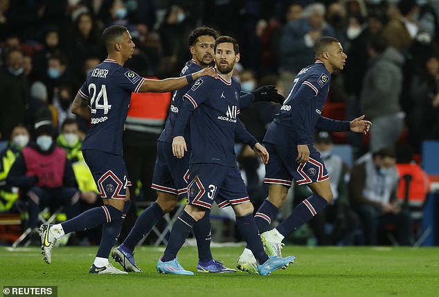 Lionel Messi sumó dos asistencias en la victoria del Paris Saint-Germain ante el Saint-Etienne