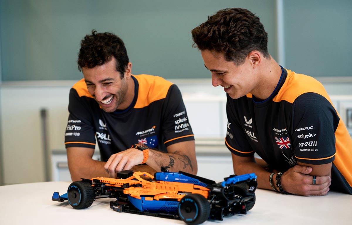 McLaren finalmente supera a Mercedes... con un modelo LEGO de un coche de Fórmula 1