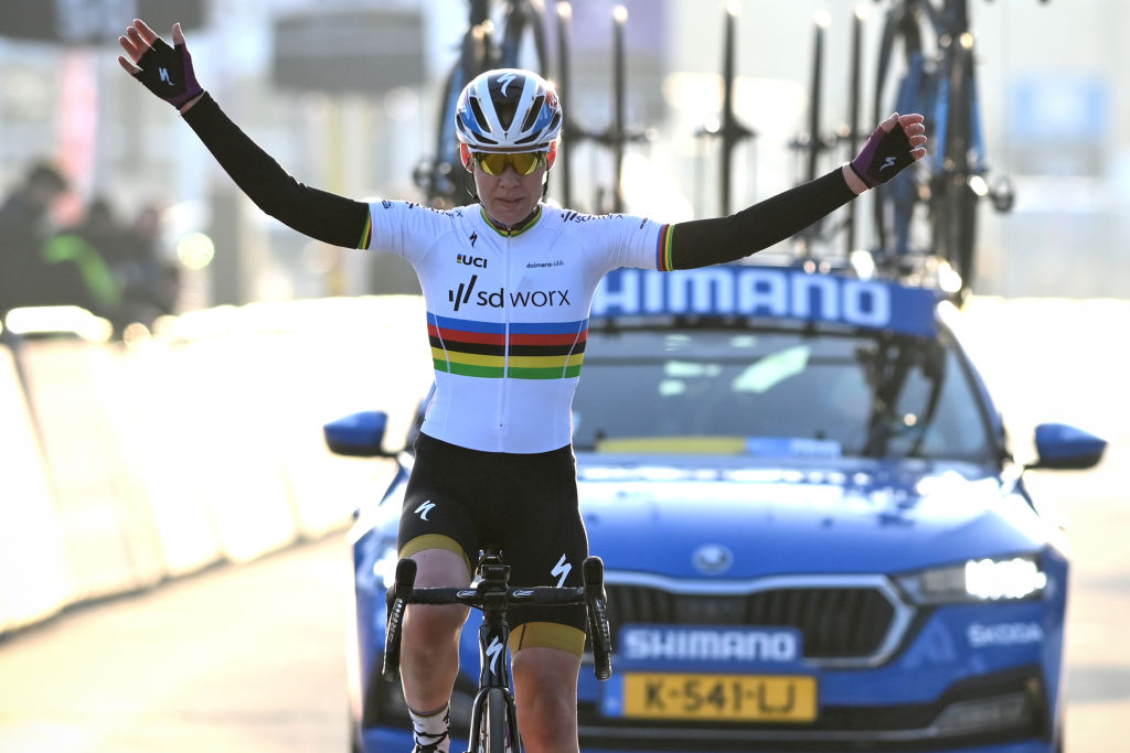 Omloop Het Nieuwsblad negó el estatus de Women's WorldTour en 2022