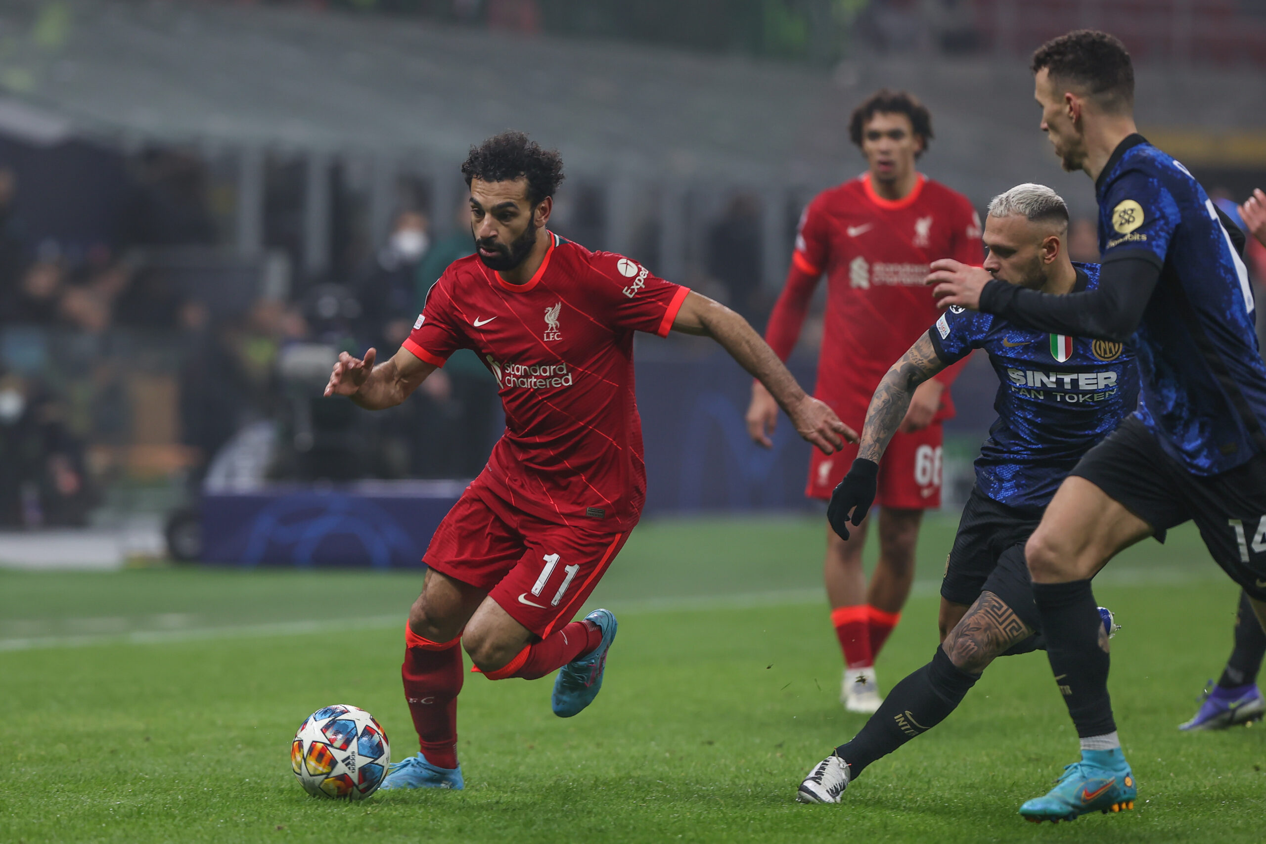 Mo Salah deslumbró a los defensores en el partido de la Liga de Campeones del Liverpool contra el Inter