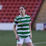 Clarissa Larisey, de Celtic FC Women, consiguió el gol inicial contra Hibs