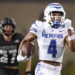 Combinado de la NFL: Memphis WR Calvin Austin III corre 4.32 carrera de 40 yardas