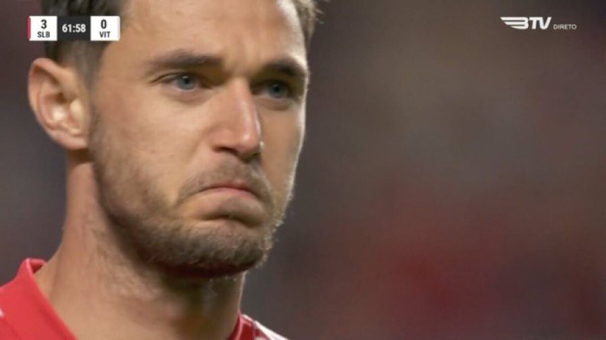 El ucraniano Roman Yaremchuk rompió en llanto cuando fue ovacionado por el público del Benfica | Fútbol