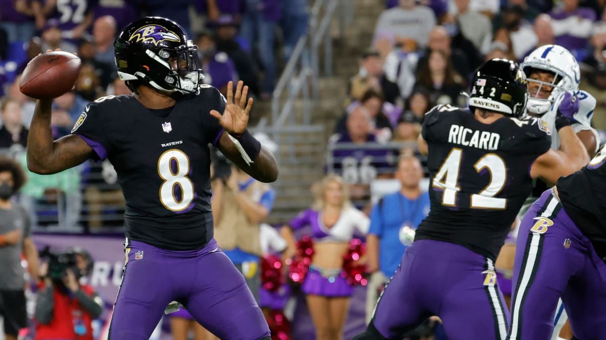 Ian Rapoport expone la posible razón del retraso en el nuevo contrato de Lamar Jackson