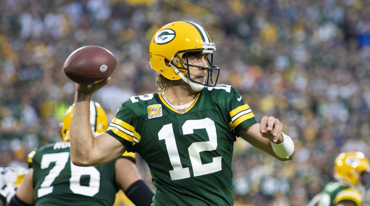 Según los informes, Aaron Rodgers está 'desgarrado' sobre si quedarse con los Packers, explorar intercambios
