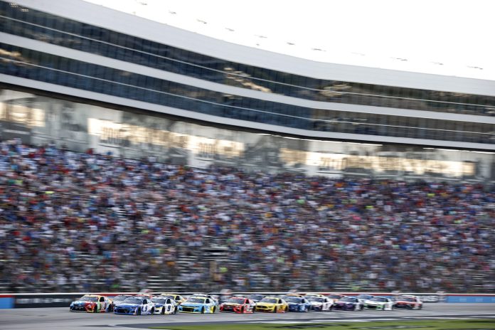 NASCAR presenta el formato All-Star 2022, que incluye la calificación estilo grupo y la competencia en boxes a mitad de carrera