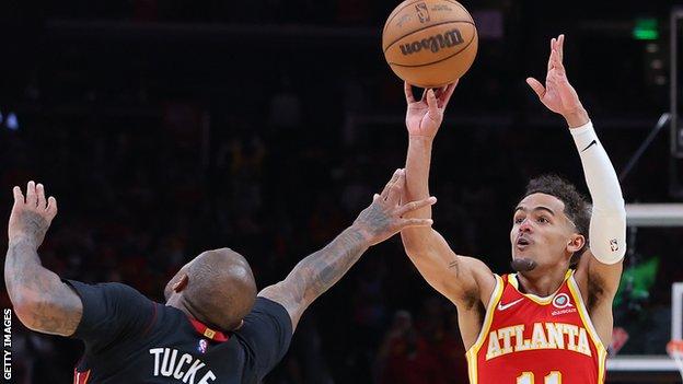 NBA Play-offs: Trae Young scores the game-winning basket for the Atlanta Hawks