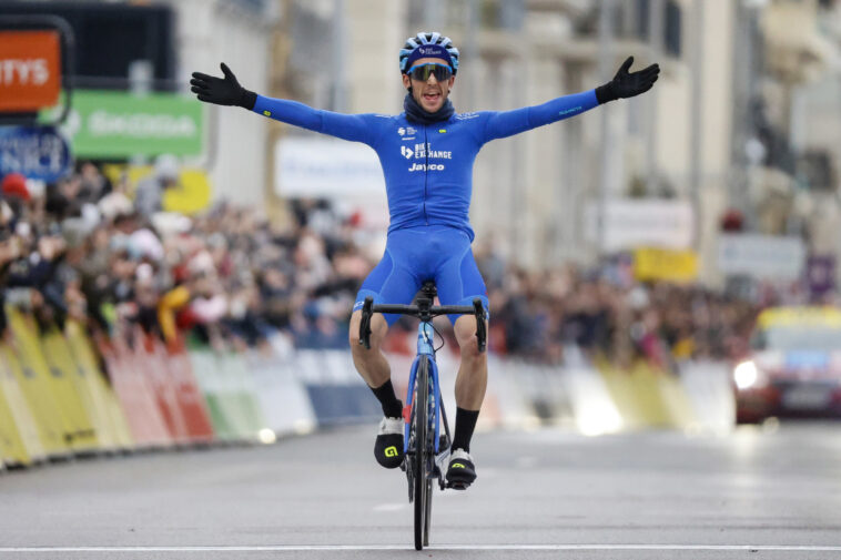 Simon Yates probará su forma en el Giro de Italia en la Vuelta a Asturias