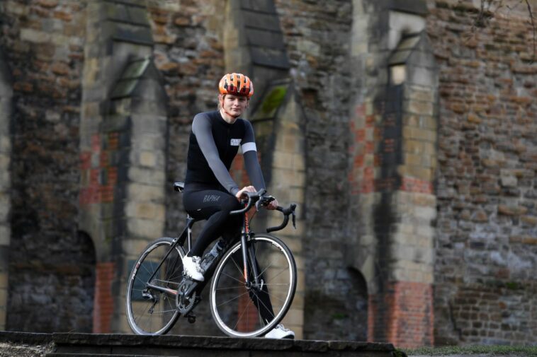 UCI y British Cycling bloquean a atleta transgénero de campeonatos de pista
