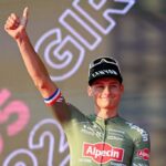 Alpecin-Fenix ​​presentan maillot especial en presentación Giro d'Italia - Galería