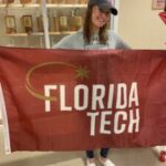 Florida Tech obtiene compromisos verbales de Emma Bahr y Nihaara Sawhney