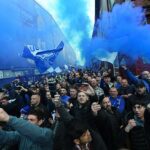 Los fanáticos del Everton se reunieron en gran número antes del partido en una muestra de apoyo a su equipo.