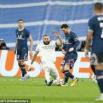 Lionel Messi (segundo a la derecha) ha respaldado a Karim Benzema (segundo a la izquierda) para ganar el Balón de Oro