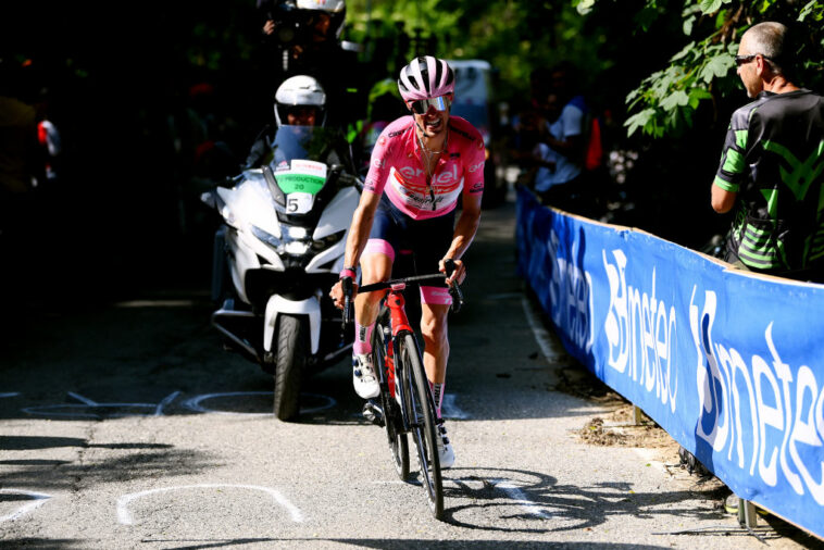 López: Estoy súper feliz porque di el 100% para defender el maillot rosa del Giro de Italia