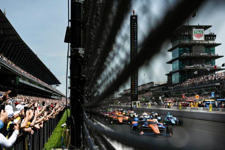 Indy 500 - Indycar Series - Indianapolis Motor Speedway - Scott Dixon lidera