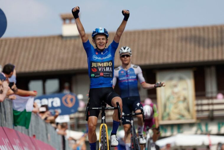 Schmid, Vendrame furiosos tras la debacle de la esquina en la final del Giro de Italia