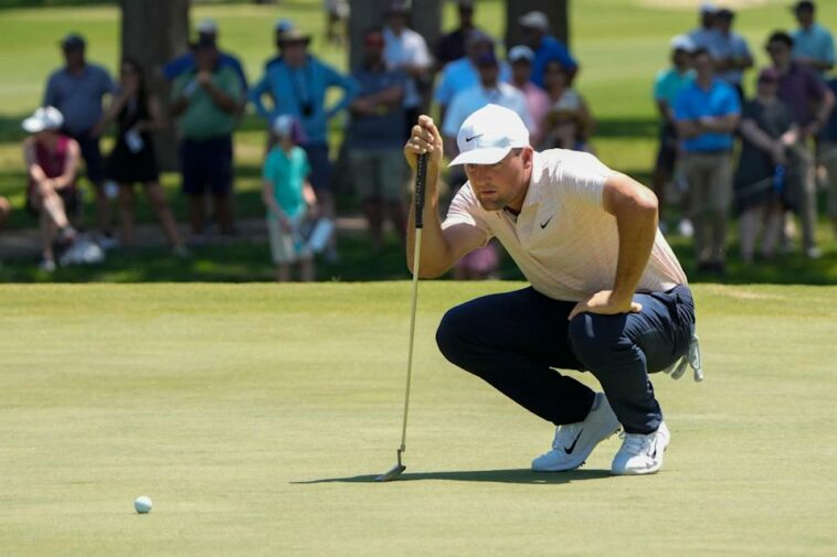 Scottie Scheffler está de vuelta en Texas y de nuevo en la cima de una tabla de clasificación, esta vez en Charles Schwab Challenge