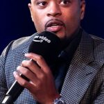 Patrice Evra afirma que algunos de sus compañeros de equipo del West Ham reaccionaron negativamente a las conversaciones de un funcionario de la FA sobre la inclusión en el club durante su tiempo en el estadio de Londres.