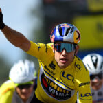 Critérium du Dauphiné: Van Aert supera a Meeus y gana la etapa 5