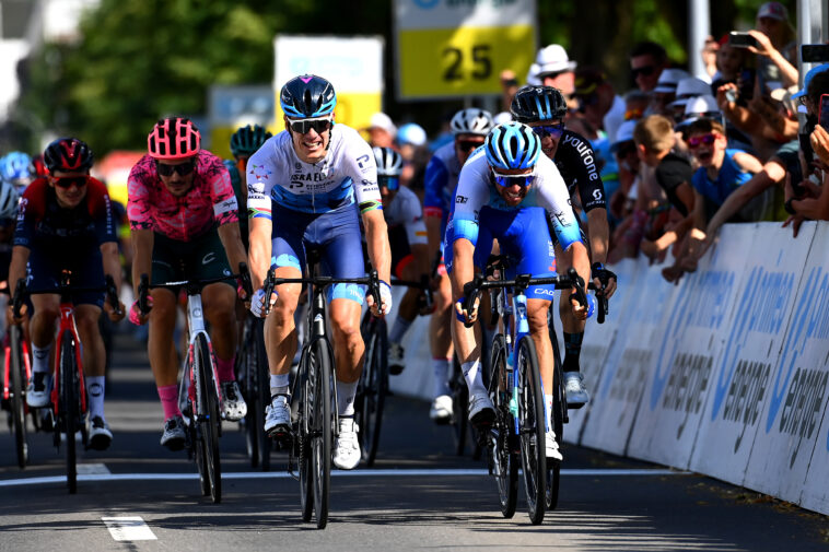 Daryl Impey se lleva la victoria en la cuarta etapa del Tour de Suiza