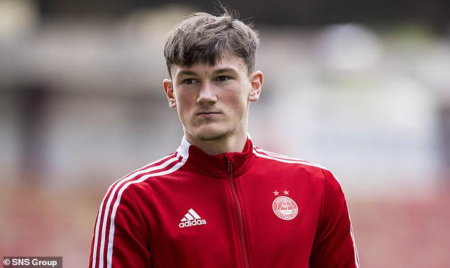 El Liverpool ha pactado una tarifa con Aberdeen por el fichaje del adolescente Calvin Ramsay