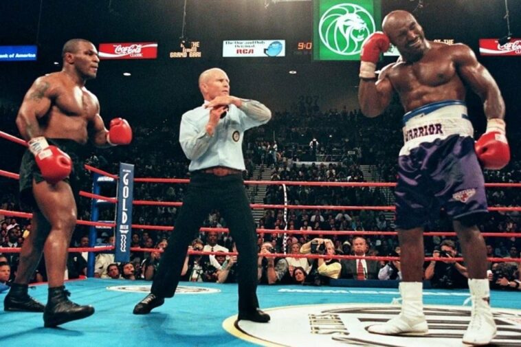 Evander Holyfield Mike Tyson Muerde Fite